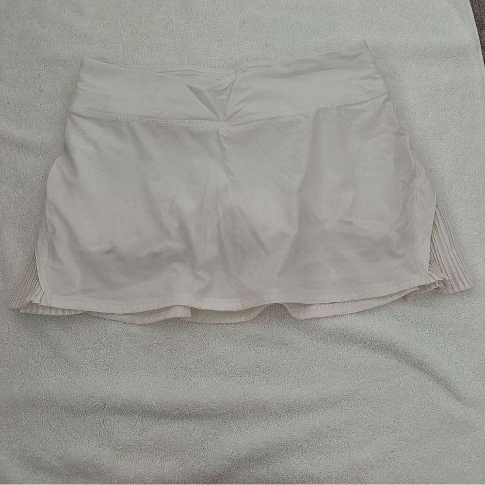 Lululemon skirt sz 6